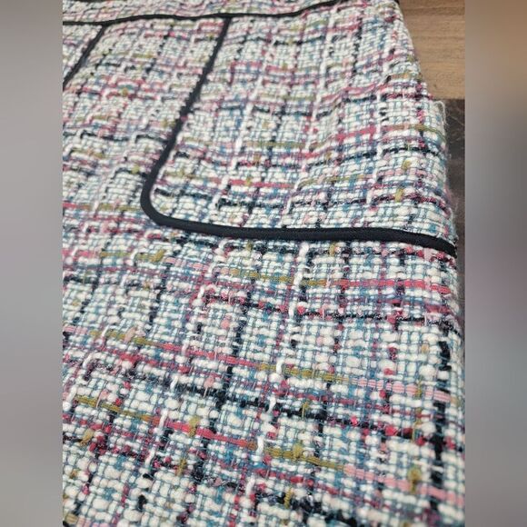 LOFT Tweed Plaid Patch Pockets Lined Academia Back Zip Shift Mini Skirt Size 2 - Picture 6 of 11